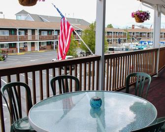 The Janmere Motel - Hampton - Balkong