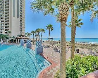 Deluxe Beachfront Studio, Shores of Panama New and Renovated - Panama City Beach - Piscina