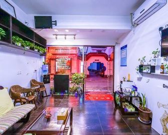 Yiyun Boutique Hostel (Shanghai Zhujiajiao) - Şanghay - Lobi