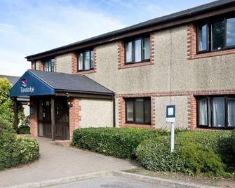 Travelodge Arundel Fontwell - Arundel - Building