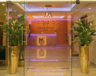 Monopoly Hotel - Otopeni - Lobby