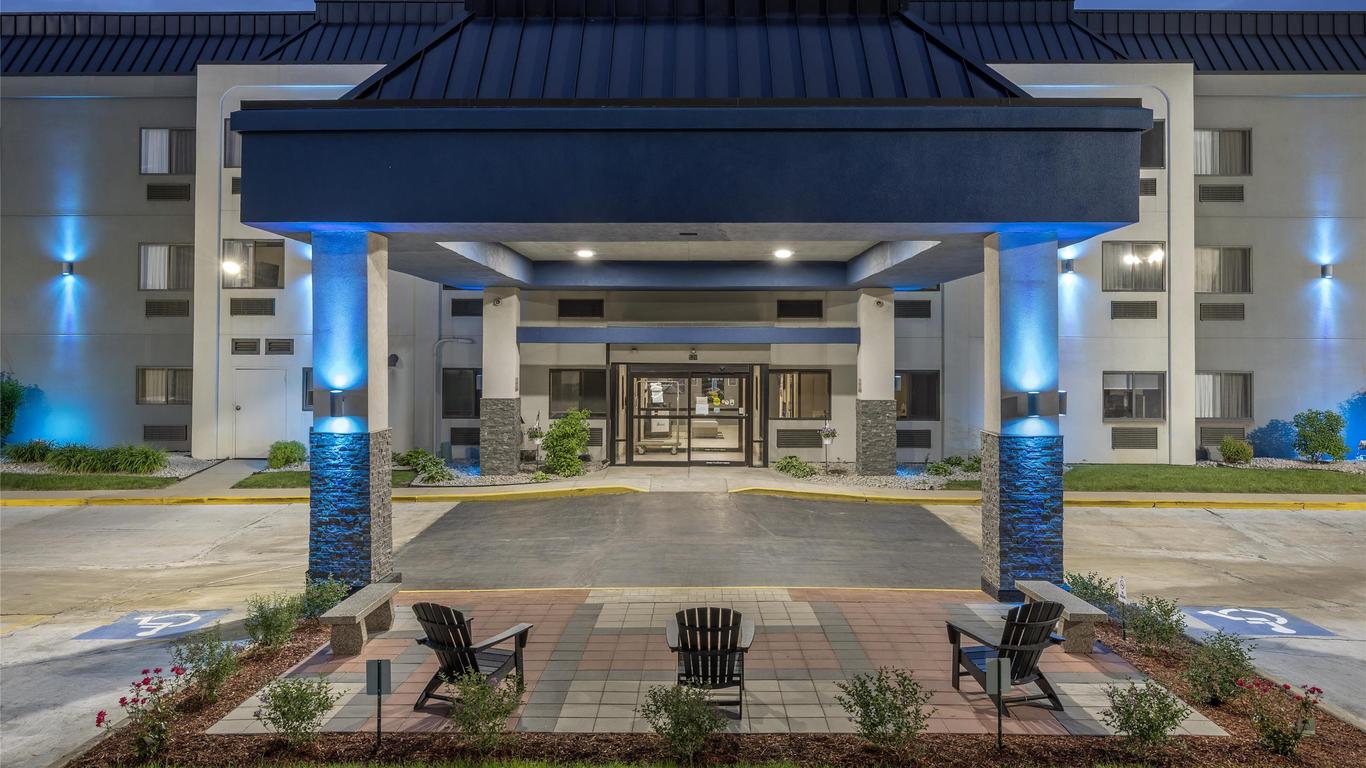 Best Western Bolingbrook Hotel