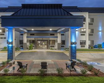 Best Western Bolingbrook Hotel - Bolingbrook - Gebouw