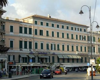 Grand Hotel Mediterranée - Gênes - Bâtiment