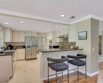 Luxury Custom Design House with View Los Angeles, close to Orange County, Disney - Rowland Heights - Kitchen