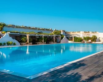 La Peschiera - Monopoli - Piscina