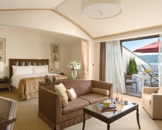 Four Seasons Hotel Istanbul at the Bosphorus - Istanbul - Schlafzimmer
