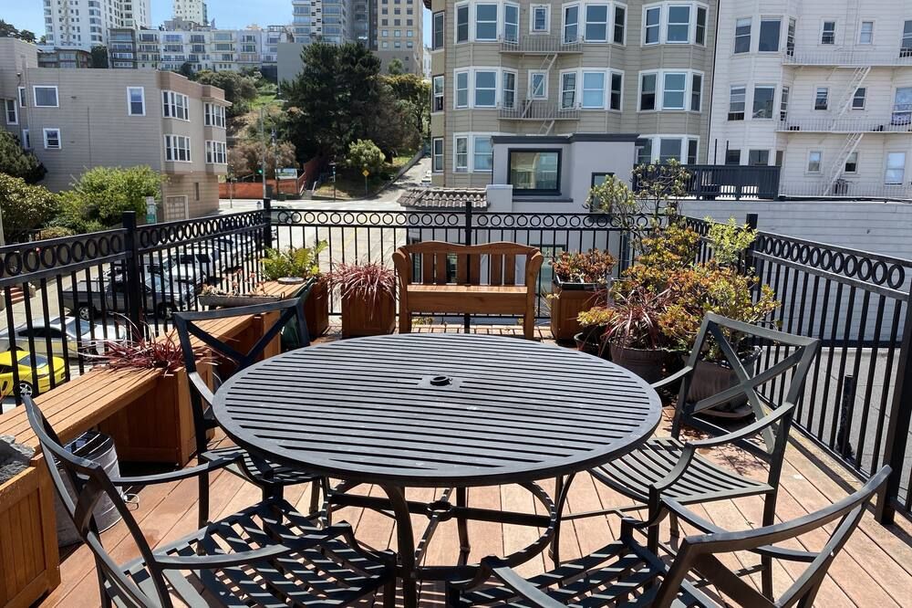 Beautiful Condo, good for familes, free wifi, near Ghirardelli Square - سان فرانسسكو - شرفة