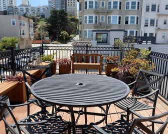 Beautiful Condo, good for familes, free wifi, near Ghirardelli Square - San Francisco - Balcony