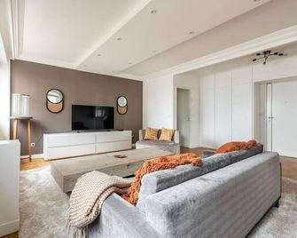 Appartement luxueux vue Tour Eiffel - Defense - Puteaux - Living room