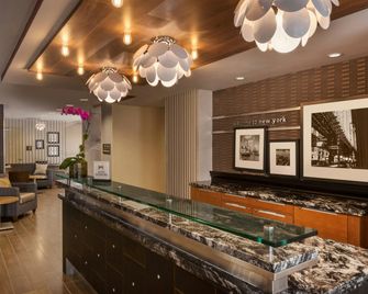 Hampton Inn Manhattan/Downtown-Financal District - New York - Front desk