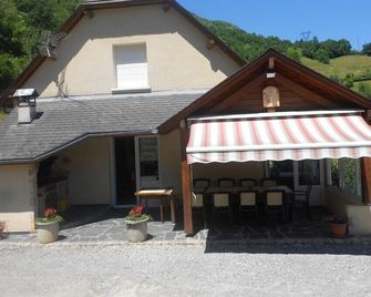 large capacity village house - Laruns - Building