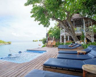 Hotel Isla Mulata - Isla Grande del Rosario
