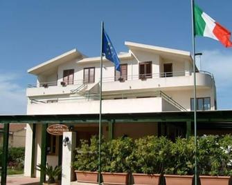 Villa Fiori Beach - Menfi - Будівля