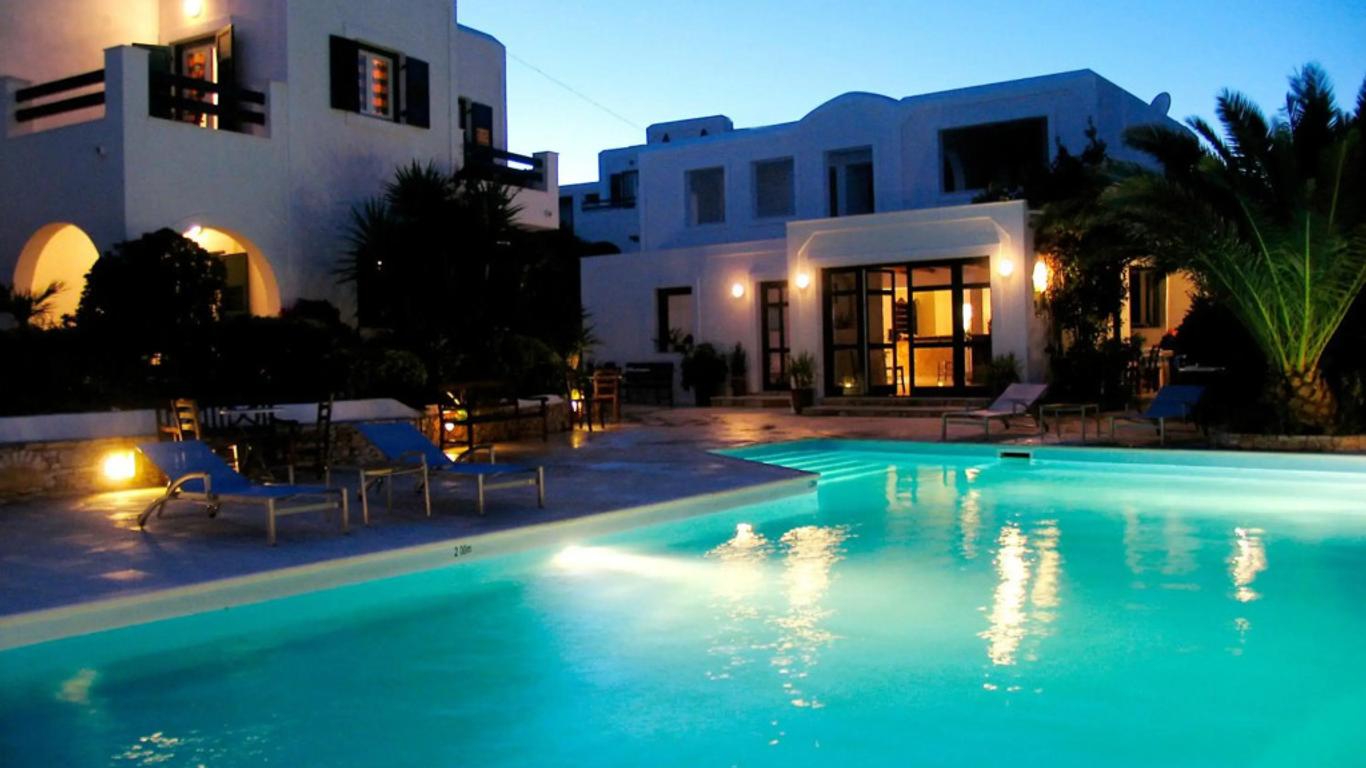 Keros Art Hotel