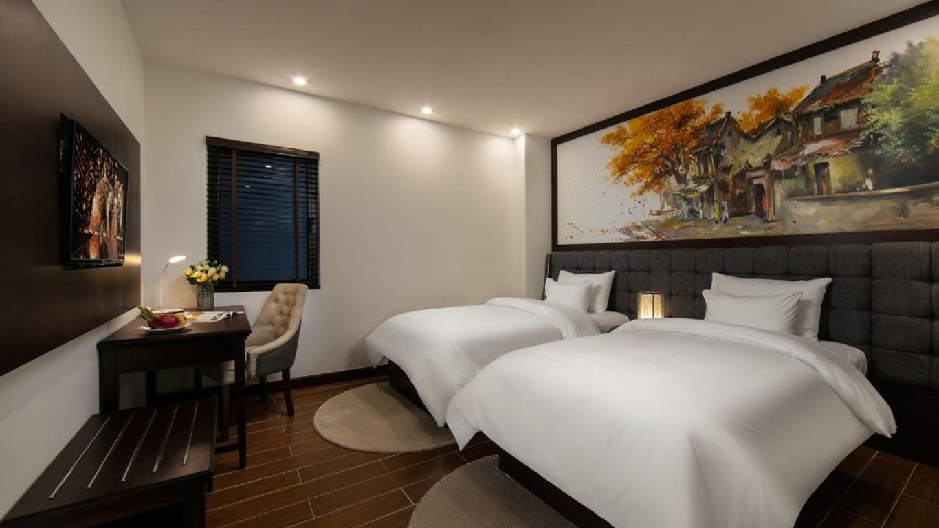 Bradi Gate- 22Land Residence Hotel