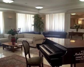 Mondial Park Hotel - Fiuggi - Lobby
