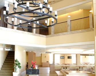 The Treasure Land Resort Hotel - Jinsha Township - Lobby