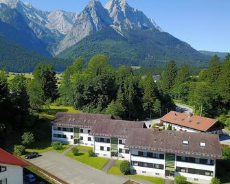 Apartment on the Zugspitze - Grainau - Bina