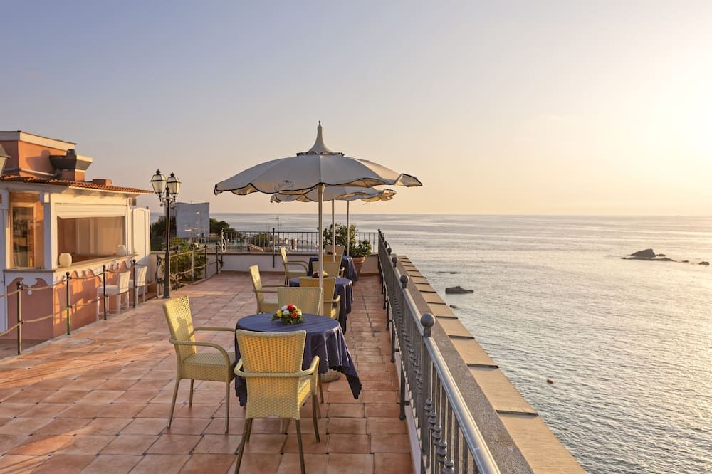 Hotel Nettuno - פוריו - מרפסת