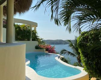 Villa Punta Sta Cruz 3br By Latam Vacation Rentals - La Crucecita - Alberca