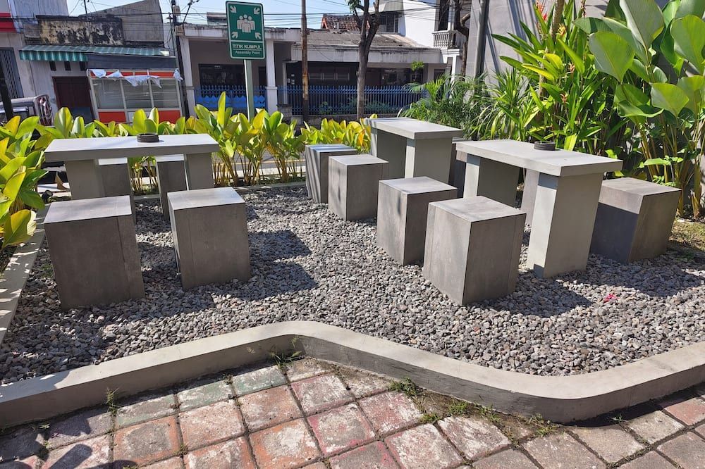 Viva Hotel Kediri, Azana Hotels Collection - Kediri