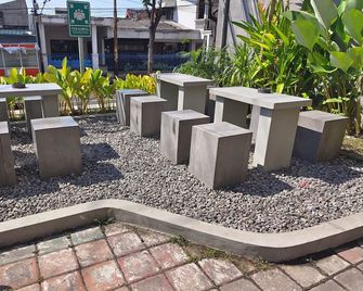 Viva Hotel Kediri, Azana Hotels Collection - Kediri