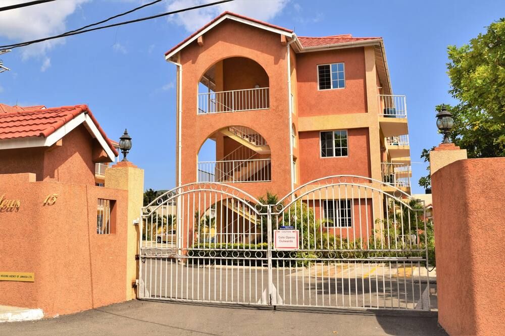 Lilford Mews Suites - Kingston - Edificio