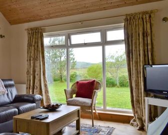 2 bedroom accommodation in Acharacle - Acharacle - Sala de estar