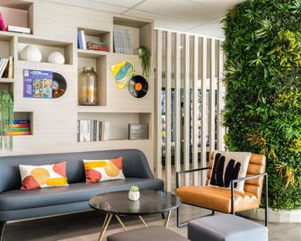 إيبيس باريس بورت دو مونروي - باريس - ردهة