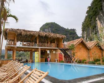 Tam Coc Wonderland Bungalow - Ninh Binh - Pool