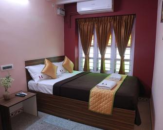 Tharavaadu by Le Apex - Pondicherry - Bedroom