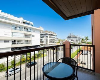 Studios Modernos À Beira-Mar - Jurerê Beach Village Jbvtop - Florianopolis - Balcon