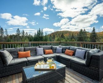 Le Repere Etoile au coeur de la nature - Sainte-Lucie-des-Laurentides - Balcón