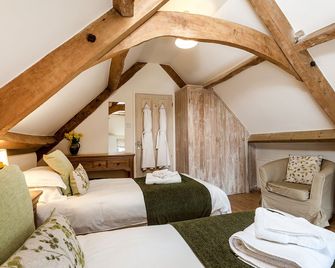 Beautiful stone barn in stunning rural location on Dorset - Somerset border. - Wincanton - Bedroom