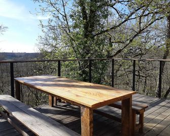 Gîte 2 to 10 travelers + private SPA - Brassac - Balcón