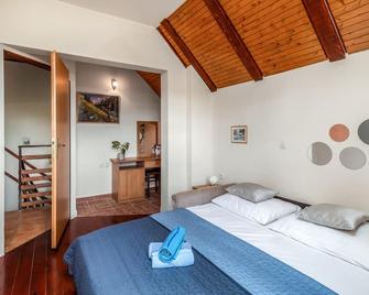 Stunning Home in Ravna Gora With 3 Bedrooms - Ravna Gora - Habitación
