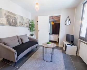 Séjour à Melun La Maisonnette Melunaise - Melun - Sala de estar