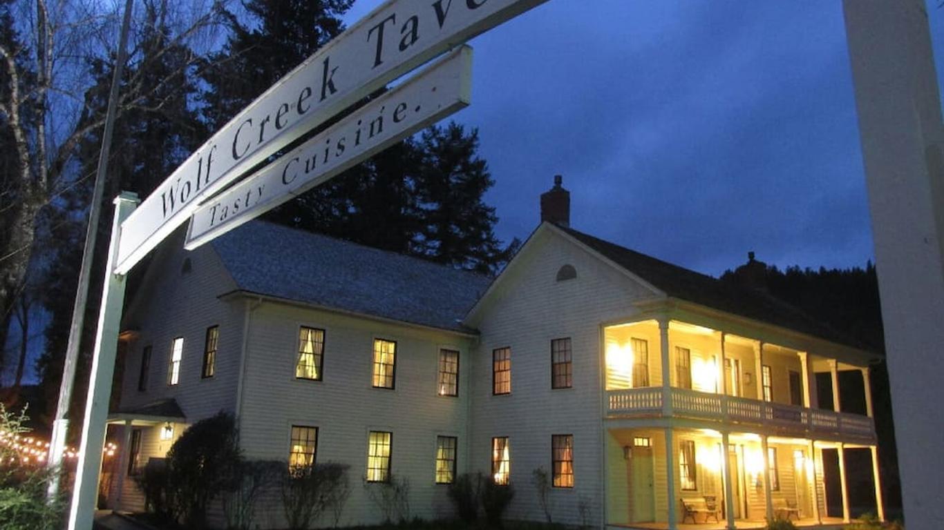 Wolf Creek Inn & Tavern