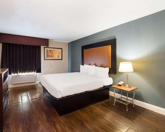Rodeway Inn - Columbia - Bedroom