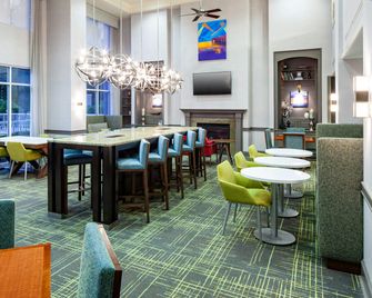 Hampton Inn & Suites Mobile I-65 @ Airport Blvd. - Mobile - Restaurante