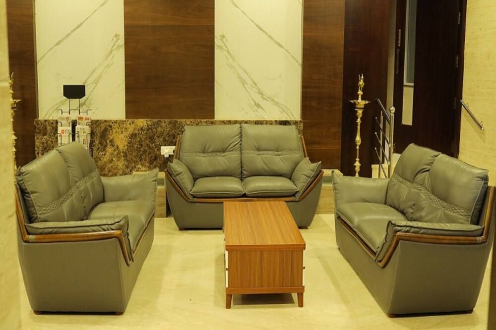 Krv Meridian - Karur - Lounge
