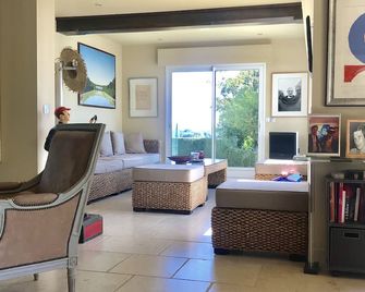 Superbe Villa Individuelle avec Piscine et Tennis privatifs - Villers-sur-Mer - Salon