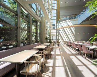 Grand Mercure Sapporo Odori Park - סאפורו - מסעדה