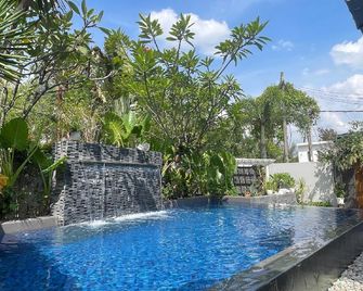 Dd Garden Villa Homestay - Kuala Lumpur - Pool
