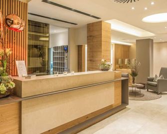 Hotel Riedenburg - Bad Füssing - Rezeption