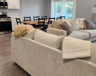 Red Mesa house - Page - Sala de estar