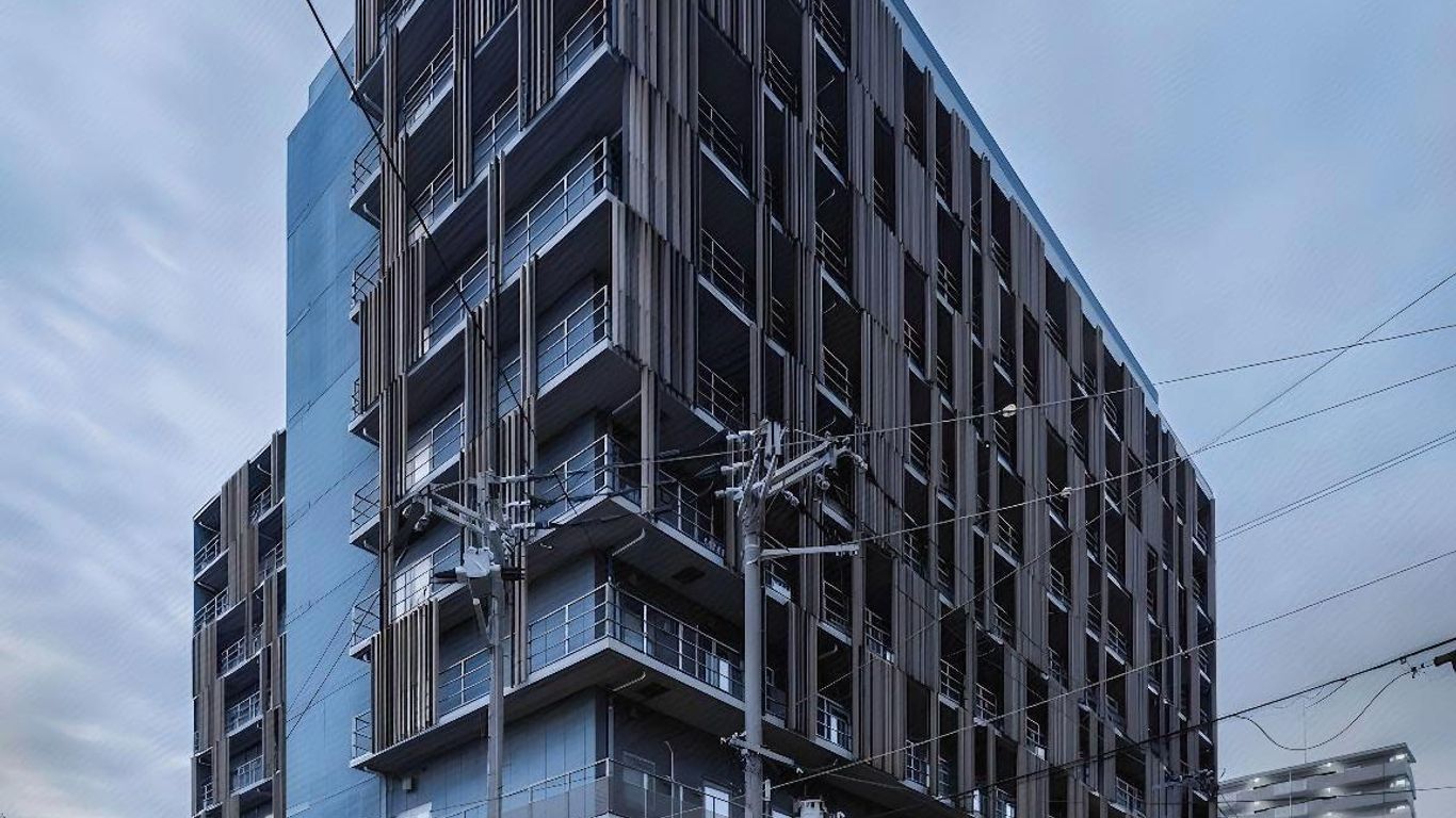 Nest&Rise Osaka Namba Hotel