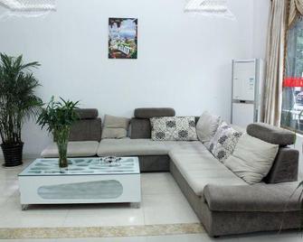 Huijuge City Inn - Jingzhou - Wohnzimmer