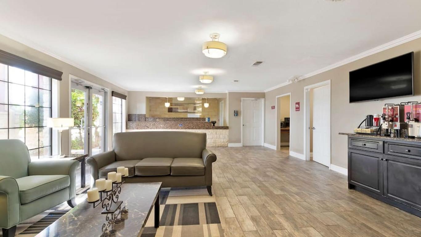 Best Western Brady Inn